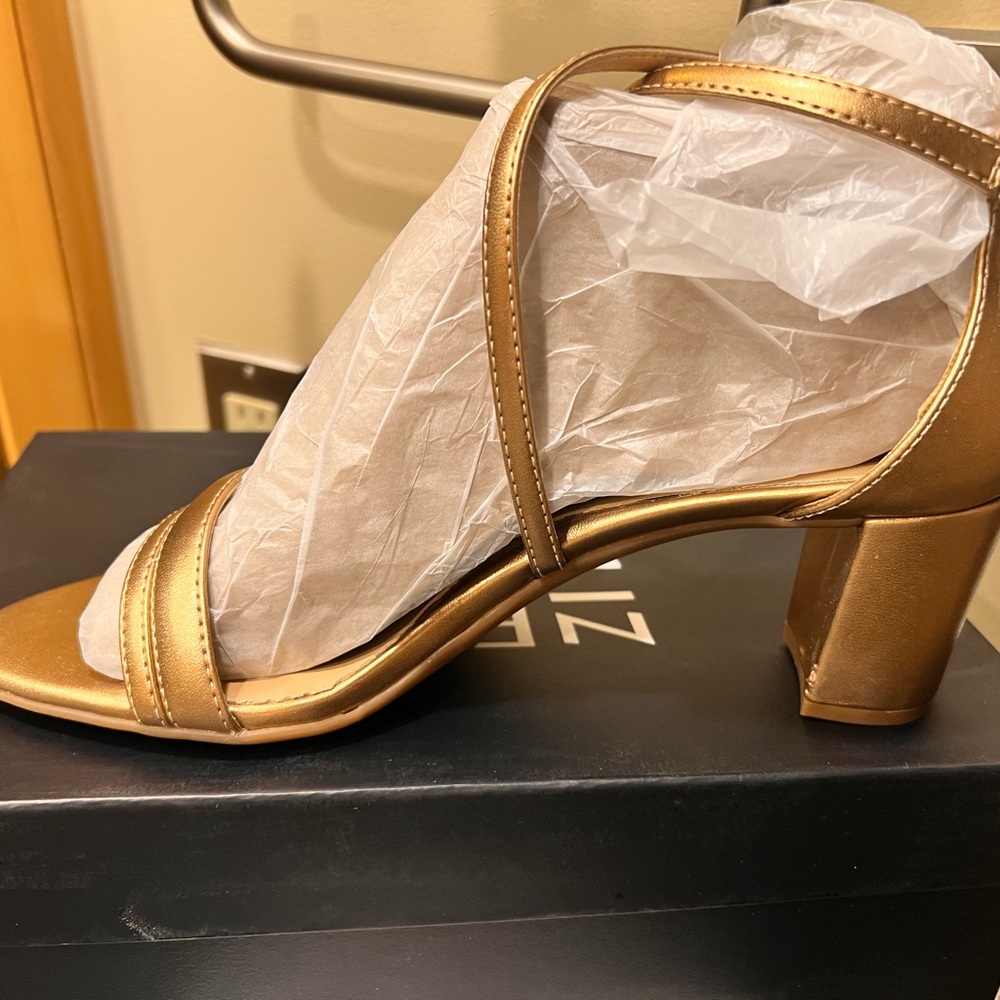 Naturalizer Gold Block Heel Sandals